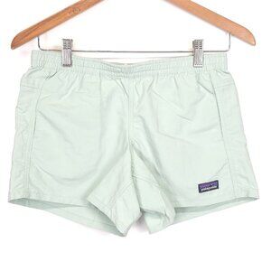 Patagonia Girls Baggies Shorts in Tea Green  XL NWT